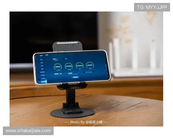 真人视讯平台网页版多平台兼容，支持手机电脑多设备无缝切换带来极致游戏体验